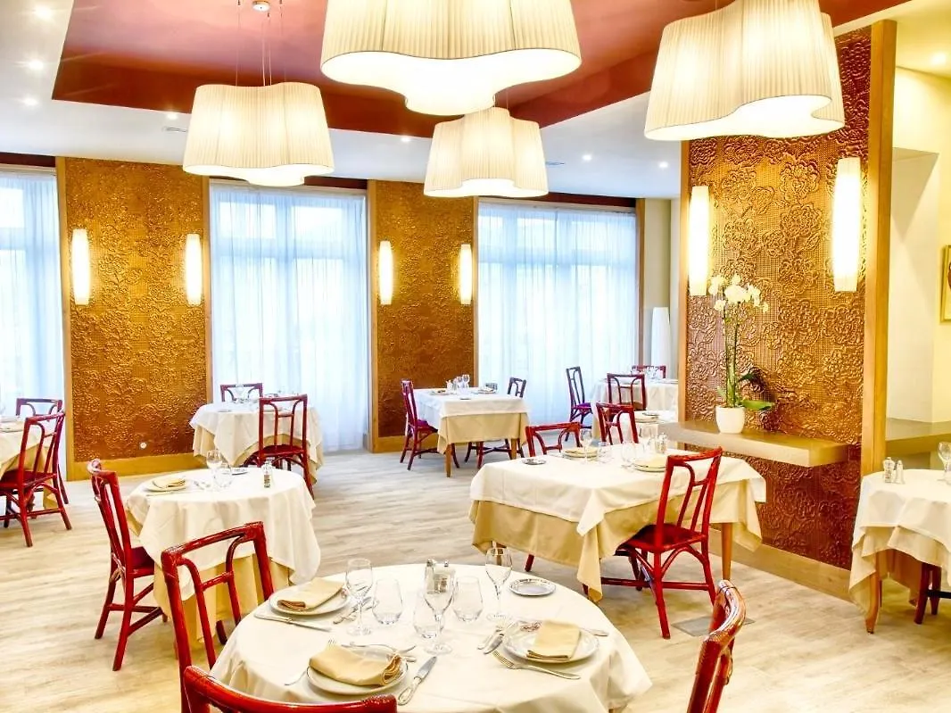 Hotel Restaurant Le Parc Moulins